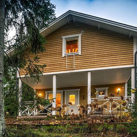 Juhlamenot Oy Villa Soderkulla  Exterior photo